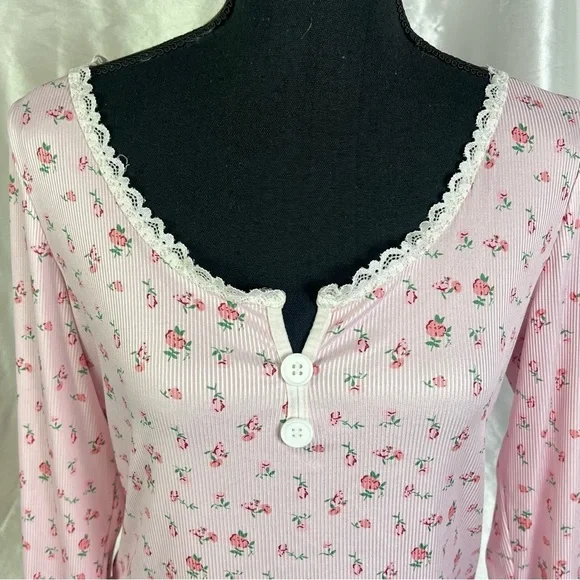 Floral Pink Long Sleeve Crop Top – Cottagecore Y2K Romantic Ruffle Blouse - Picture 2 of 6